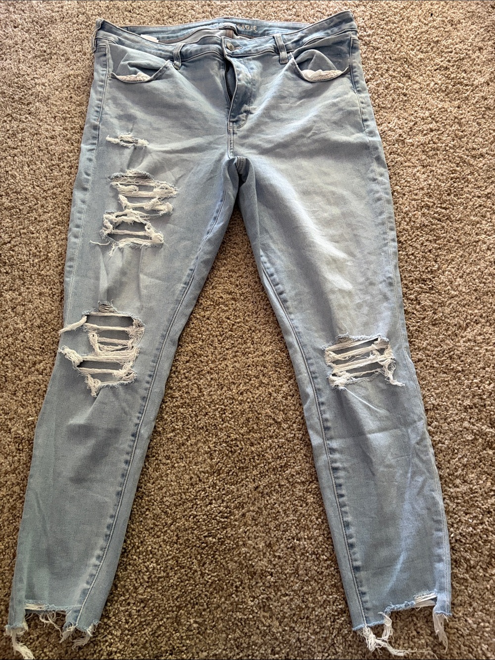 American Eagle Outfitters Light Blue Ripped Skinny Jeans